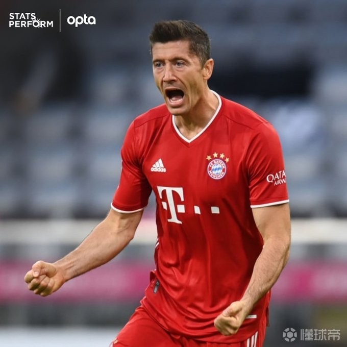 金年会官方网站-里程碑夜尼斯复出首秀，德甲集结日刷纪录，悬念犹存，团队化学反应显著